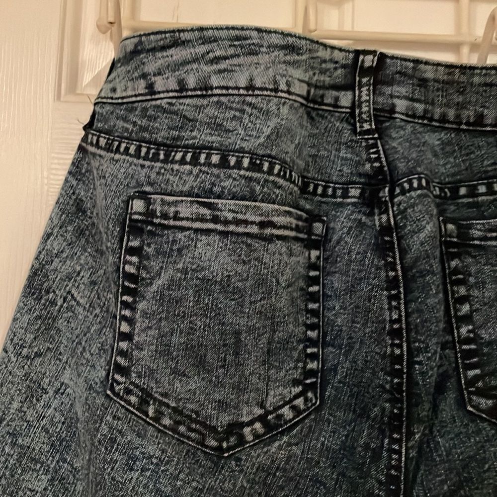 Torrid Acid wash denim jeans - Picture 9 of 9